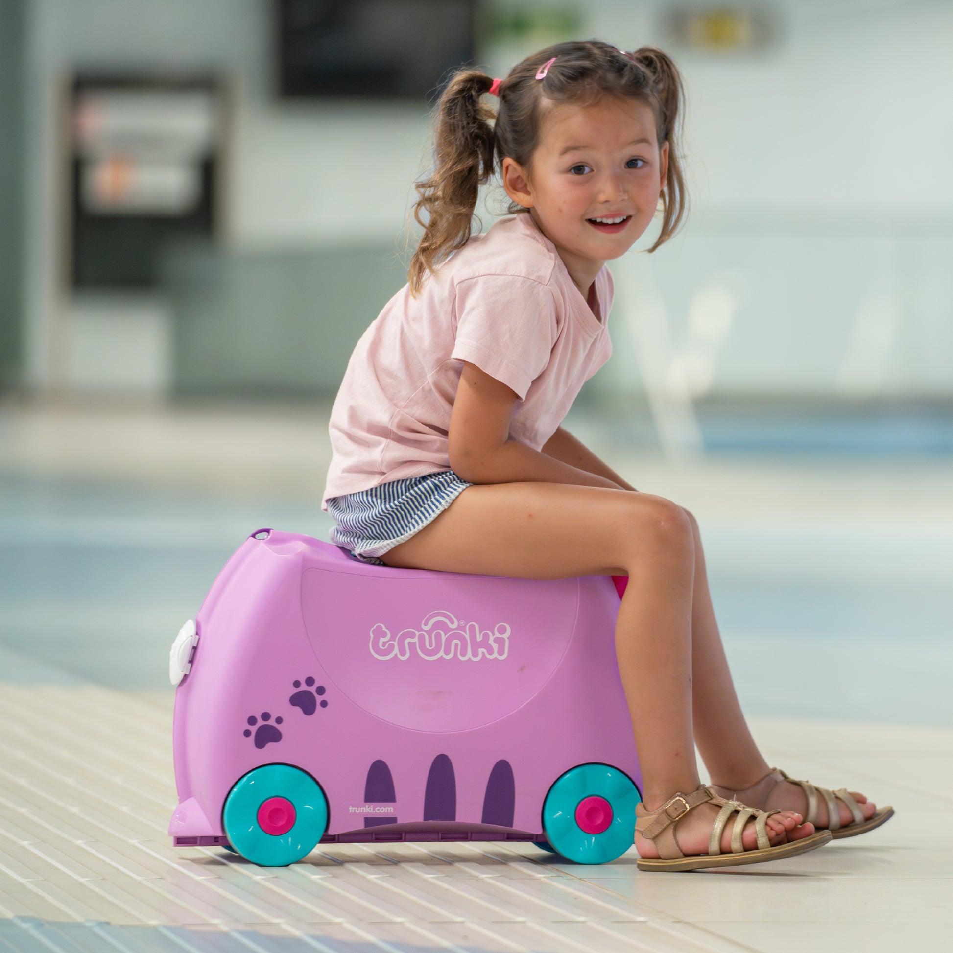 Cassie-le-Chat-Trunki-image7