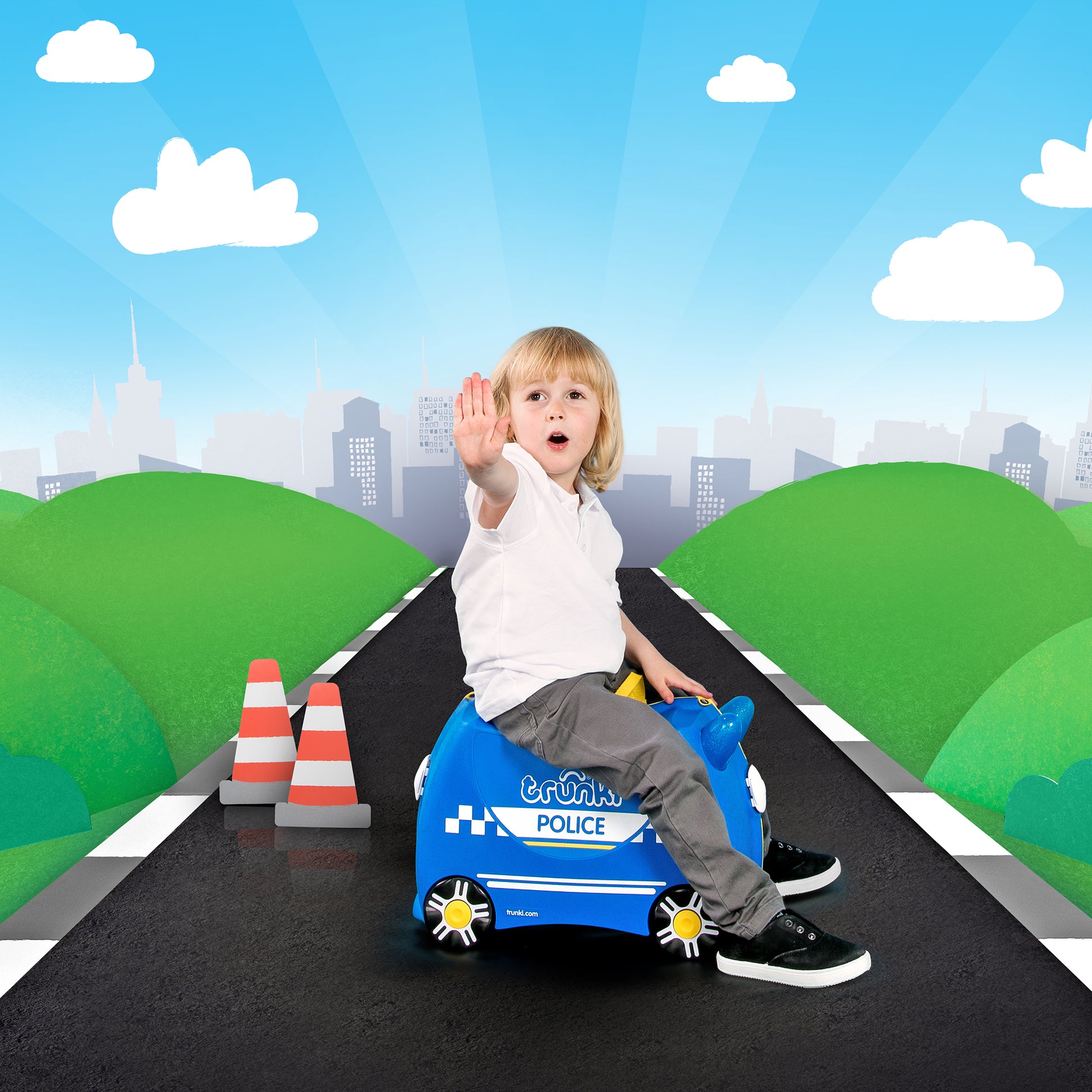 Percy-la-Voiture-de-Police-Trunki-image7